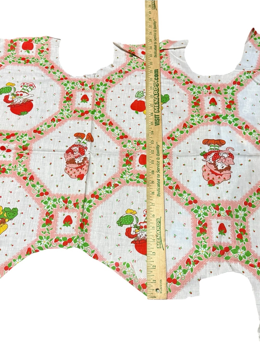 Vintage Strawberry Shortcake Fabric Remnants - Picture 9 of 13